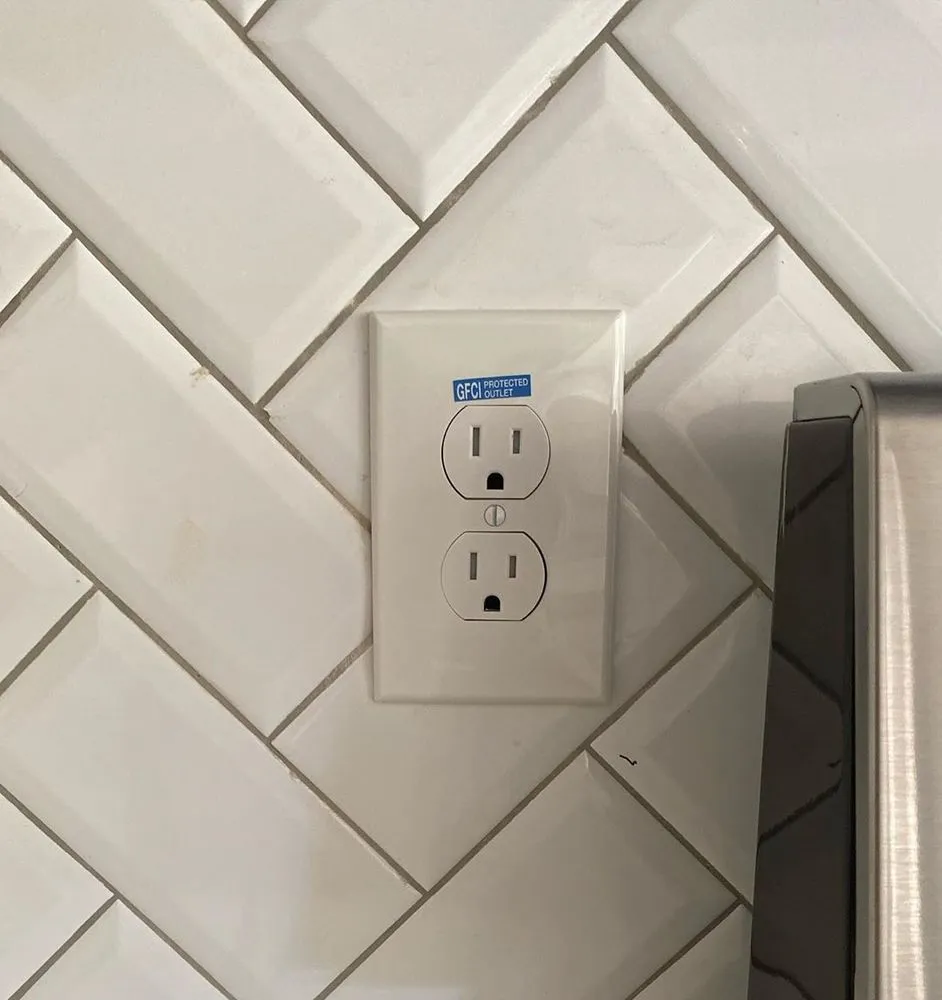 Slide of La Grange Electrician