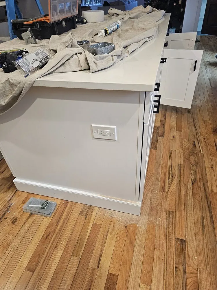 Slide of La Mantia Electric