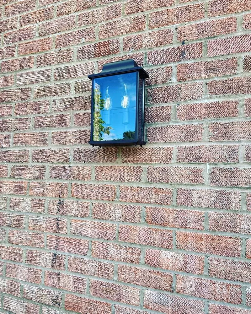 Slide of La Mirada Emergency Electrician