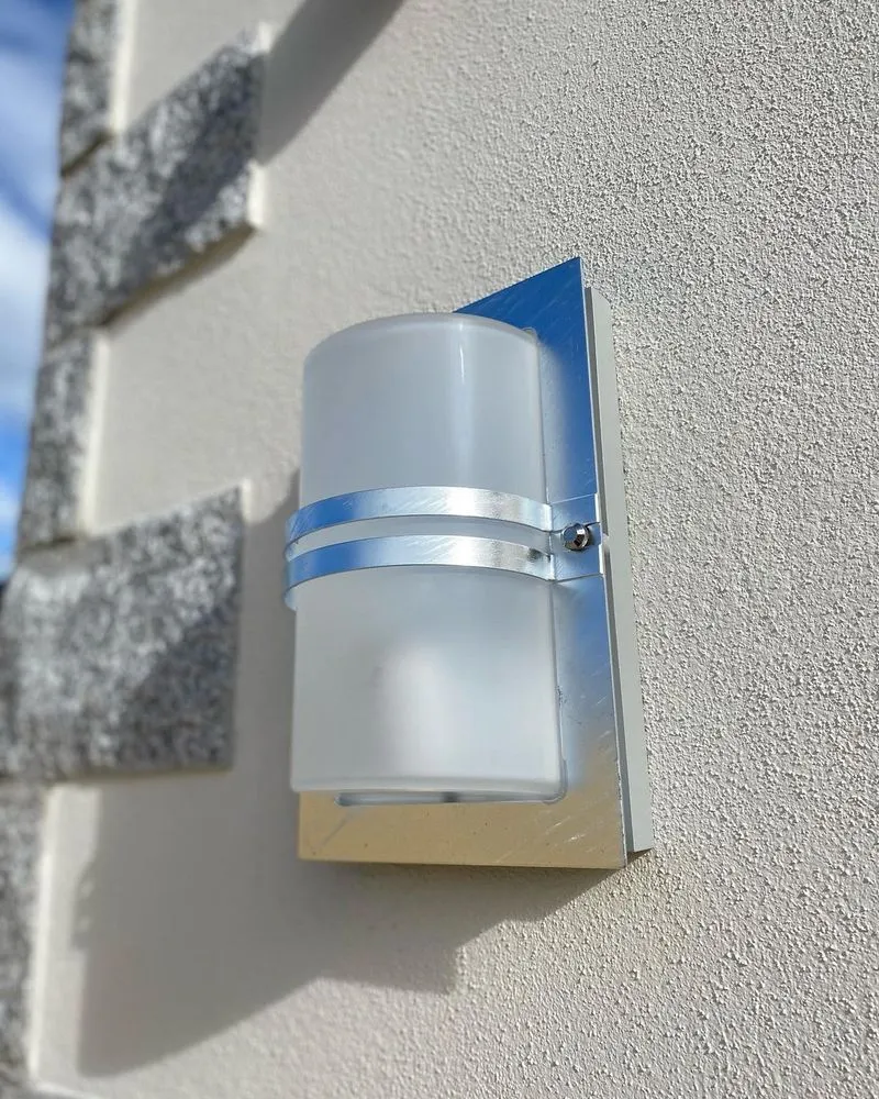 Slide of La Mirada Master Electrician