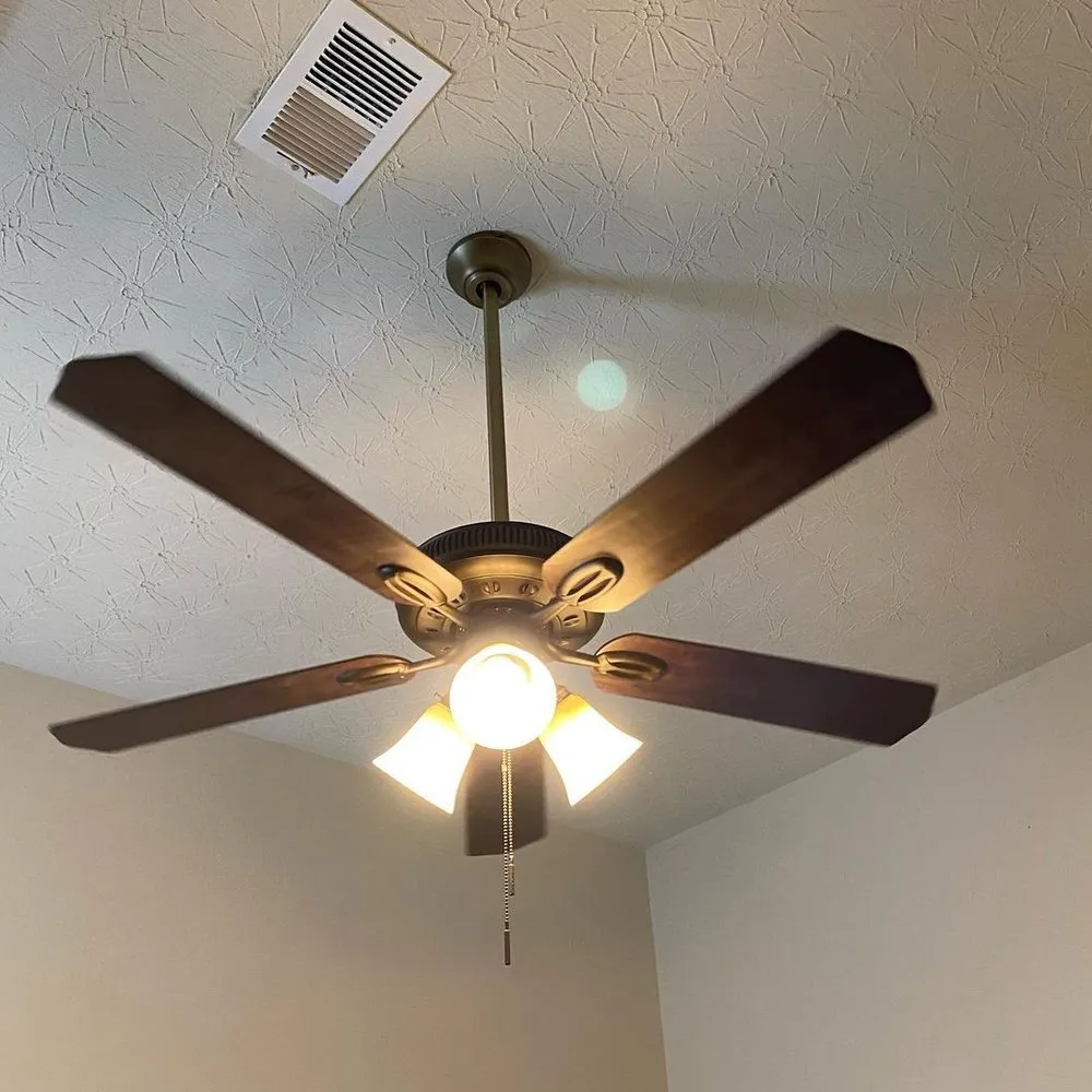 Slide of La Mirada Master Electrician