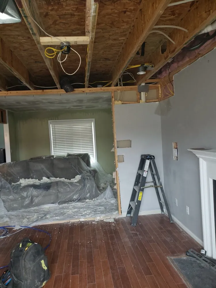 Slide of Lace 2 Lace