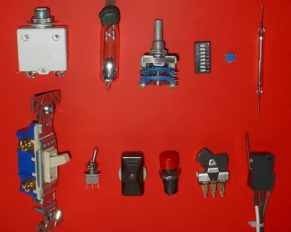 Affordable electrician providing emergency electrical service in Cranston, RI - LAD Electric