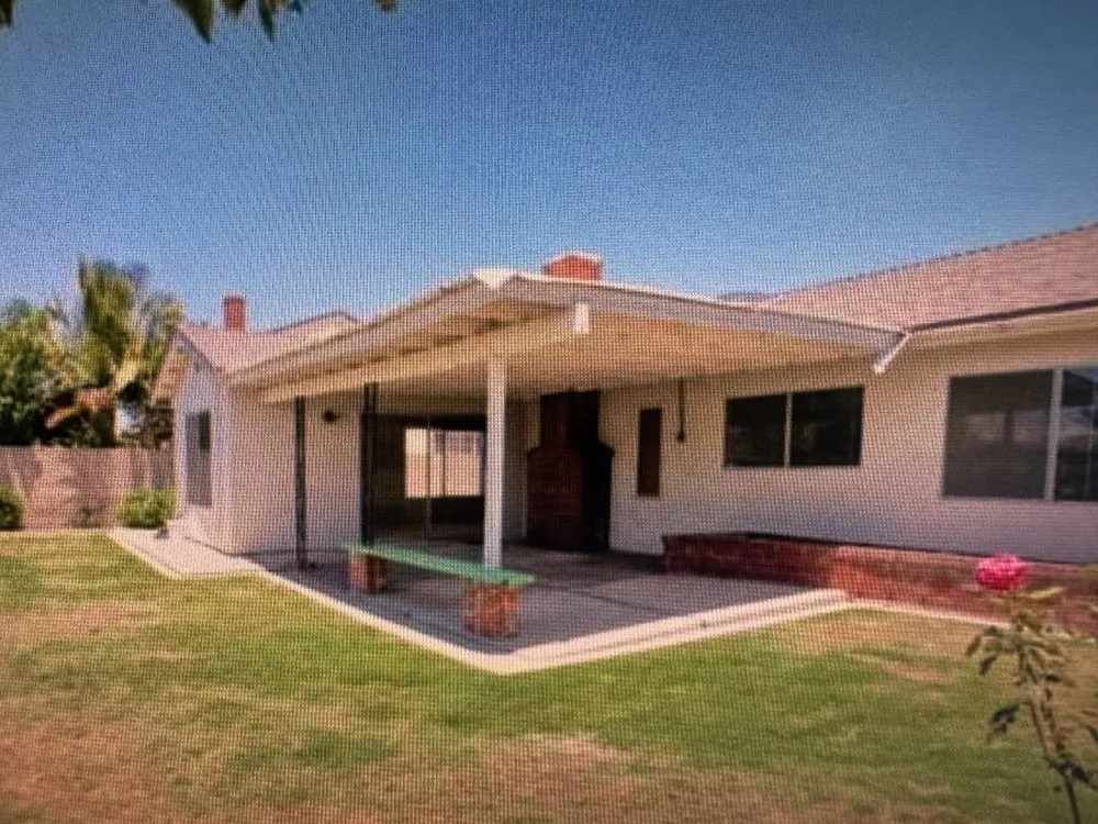 Slide of Ladd Pro Builders