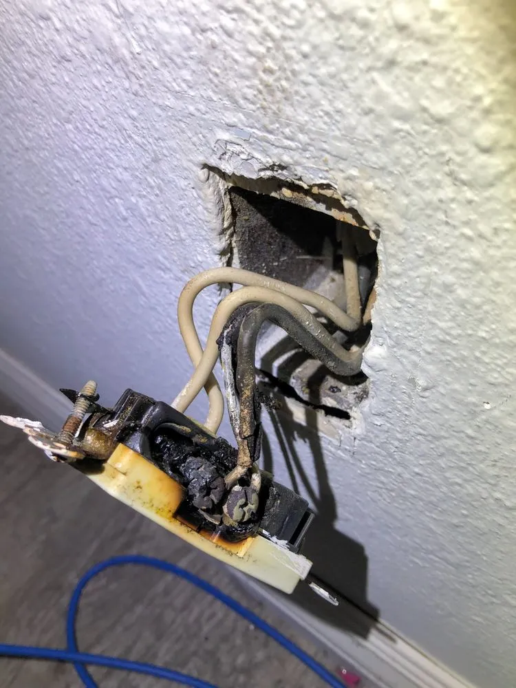 Slide of Ladd Pro Builders