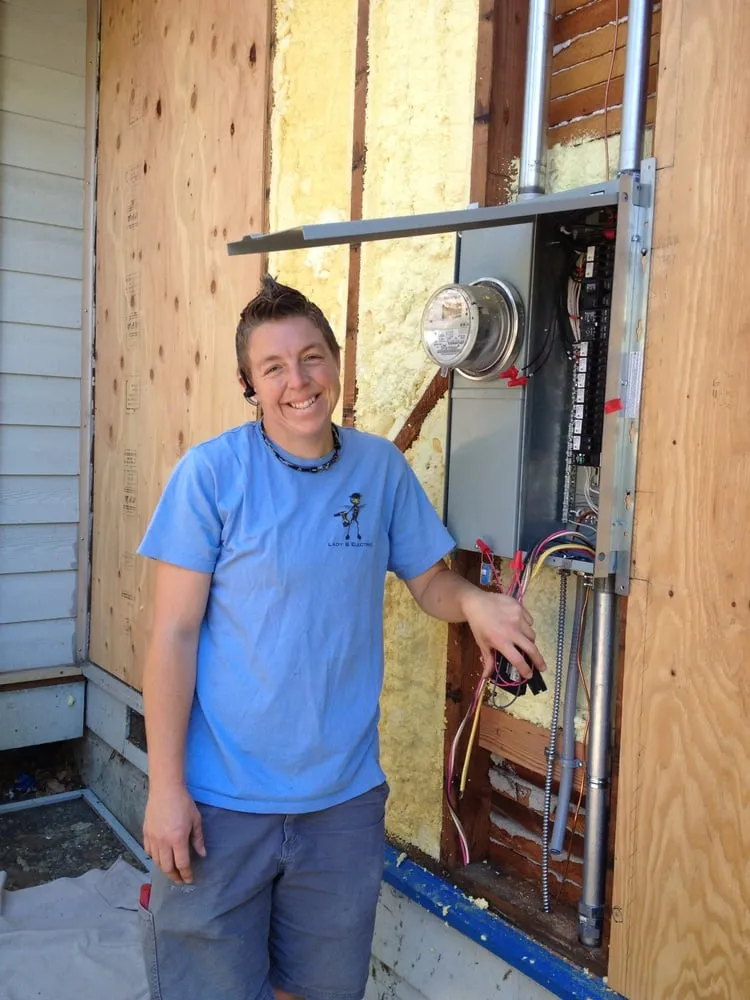 Slide of Lady B Electric