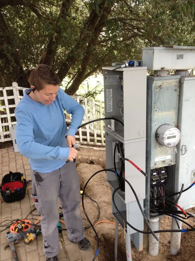 Slide of Lady B Electric