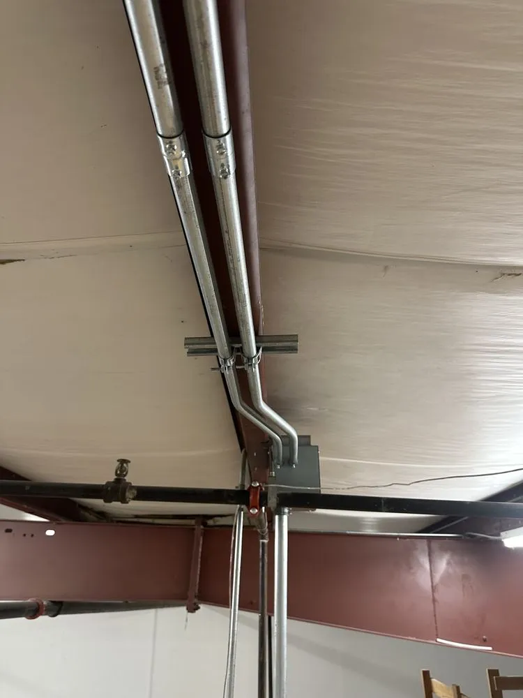 Slide of Lady B Electric