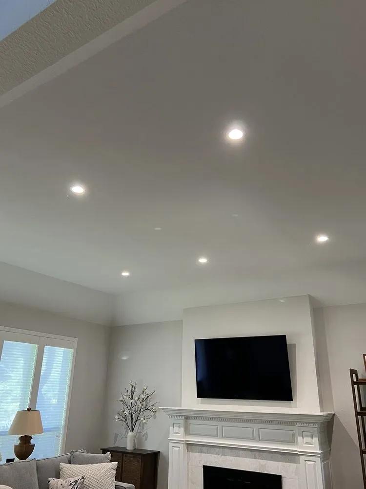 Slide of Lady B Electric