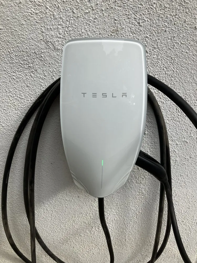 Slide of Laguna Beach Electric