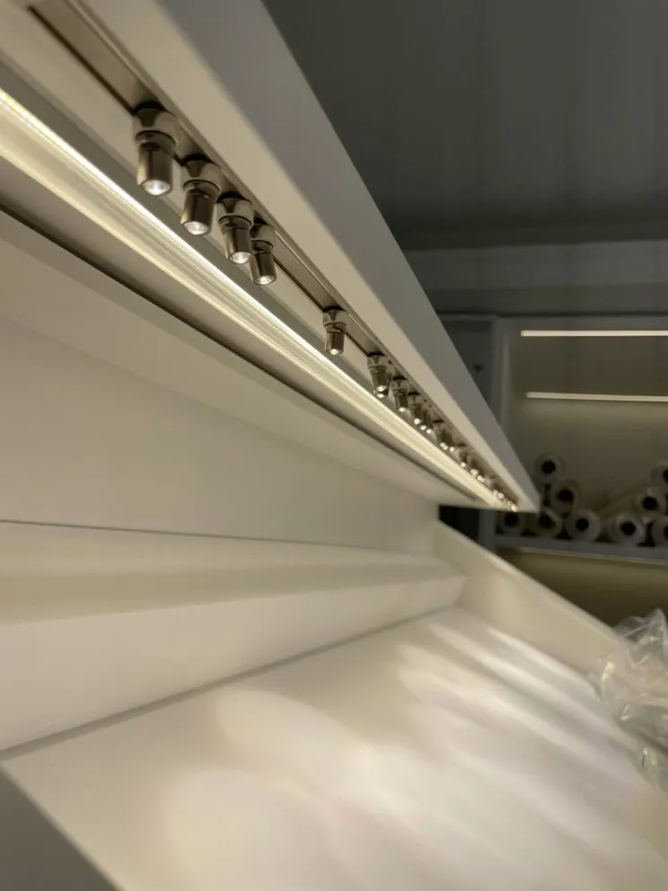 Slide of Laguna Electric