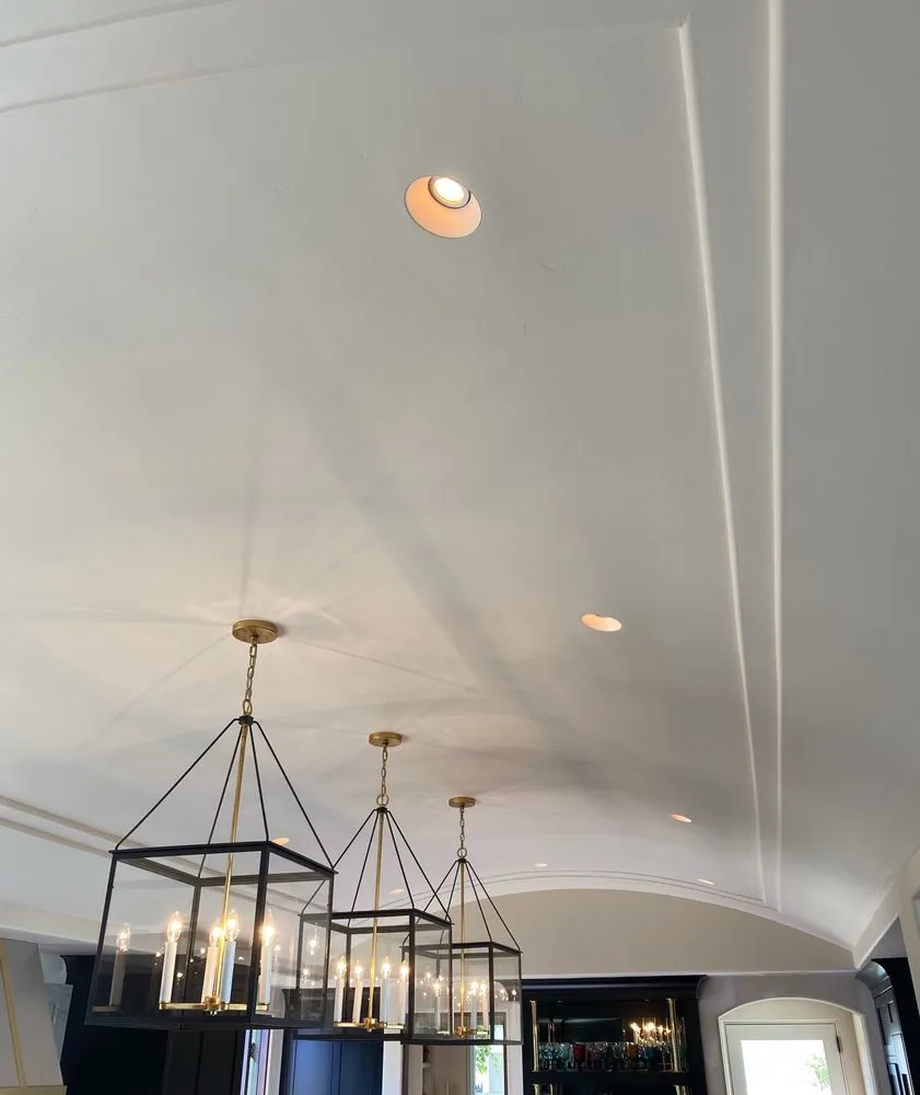 Slide of Laguna Electric