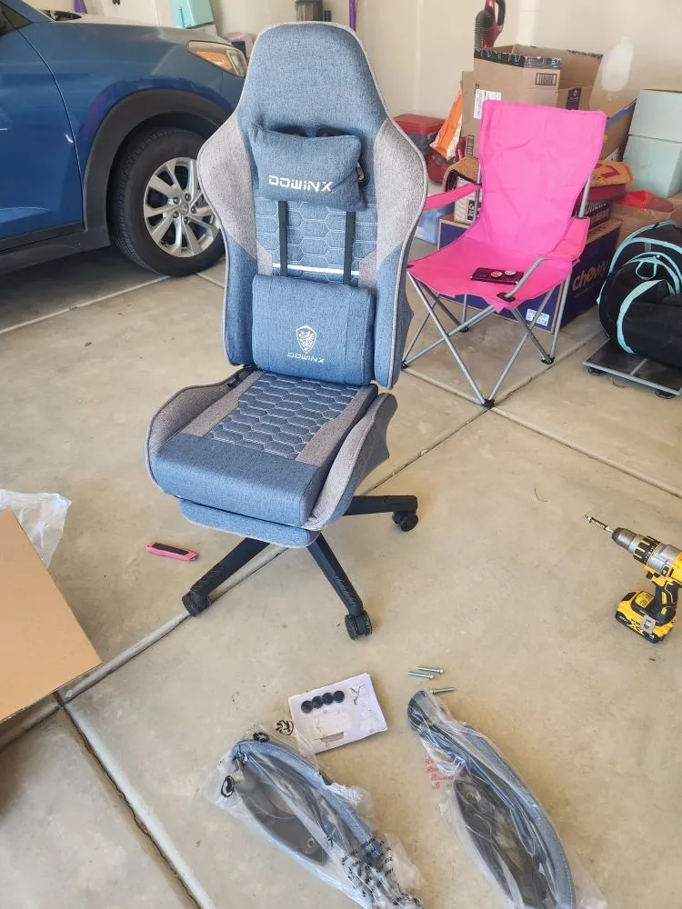 Slide of Laguna Services