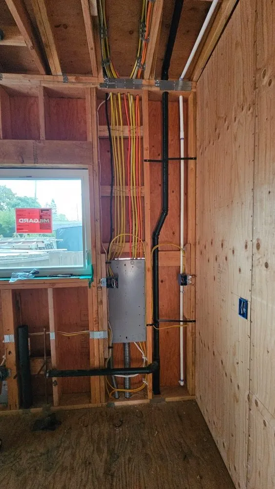 Slide of Lainez Electric