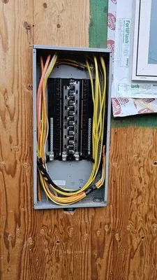 Lainez Electric Logo