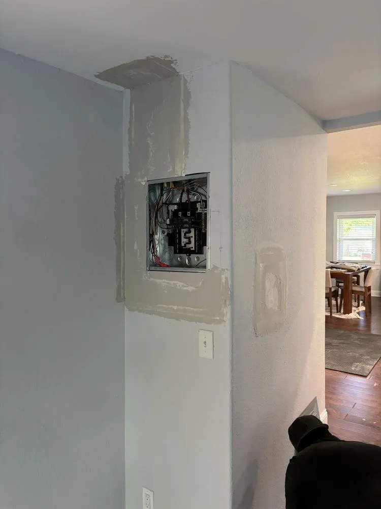 Slide of LAJ Construction