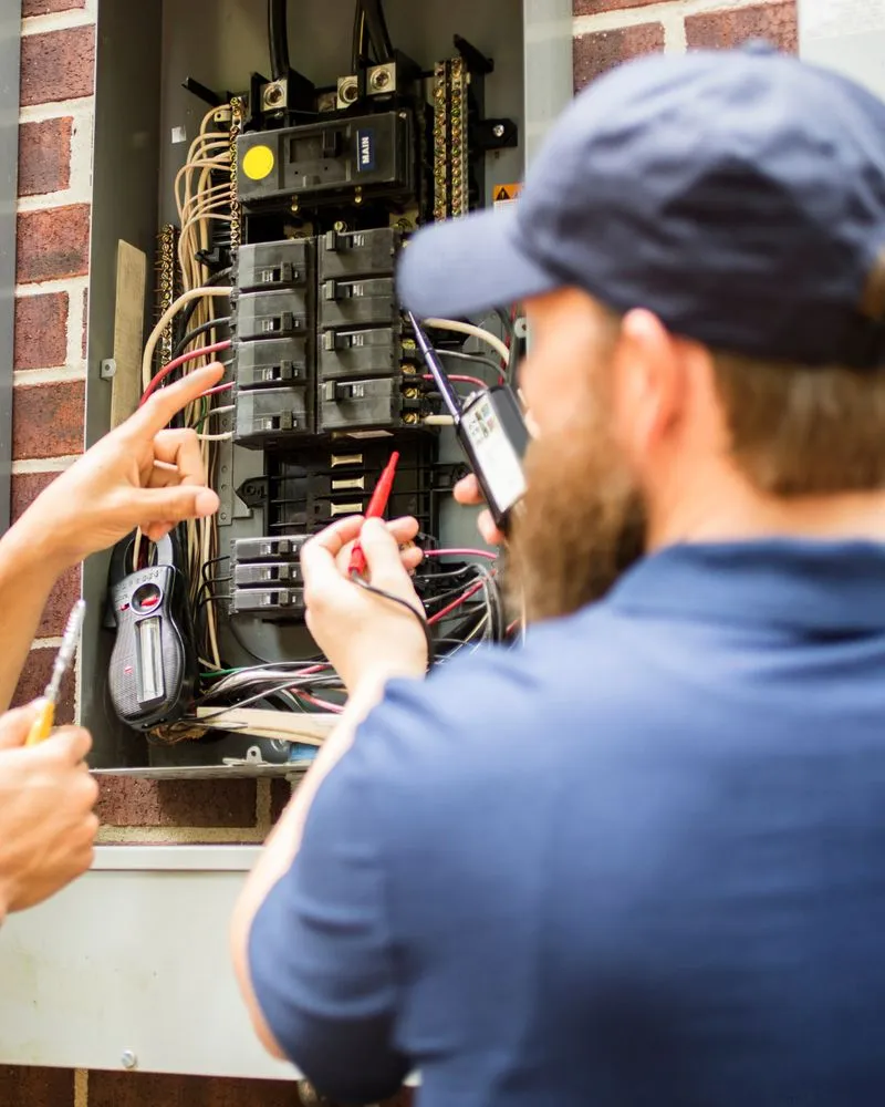 Expert circuit breaker repair service in Blue Jay, CA - Lake Arrowhead Electrical