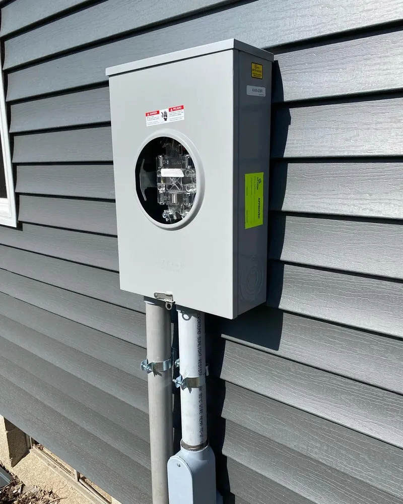 Slide of Lake Forest Electrician Service