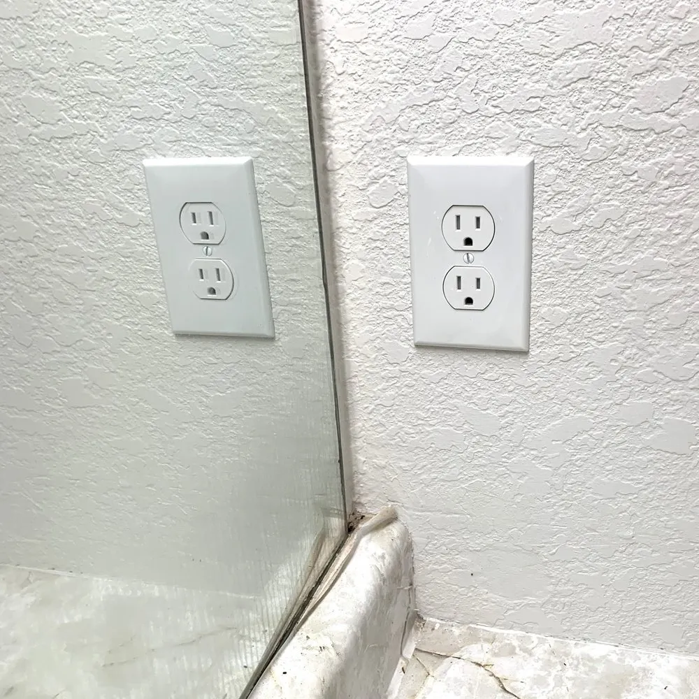 Slide of Lake View East Electrician Service