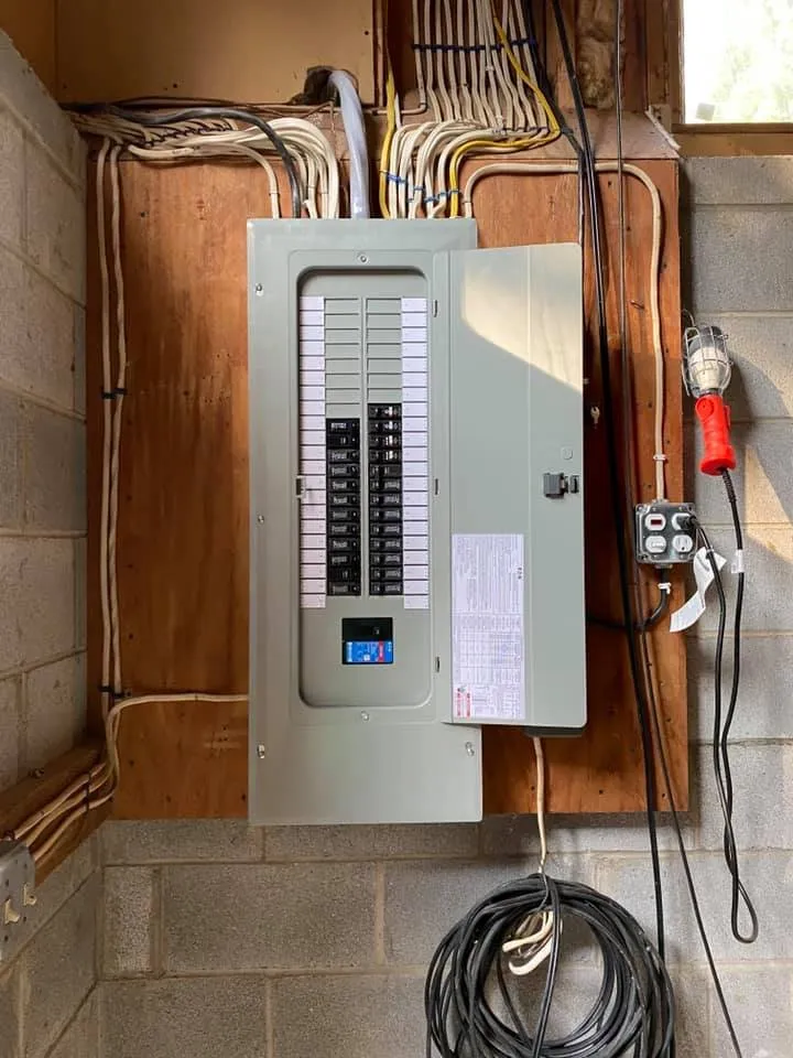 Slide of Lake View East Electrician Service