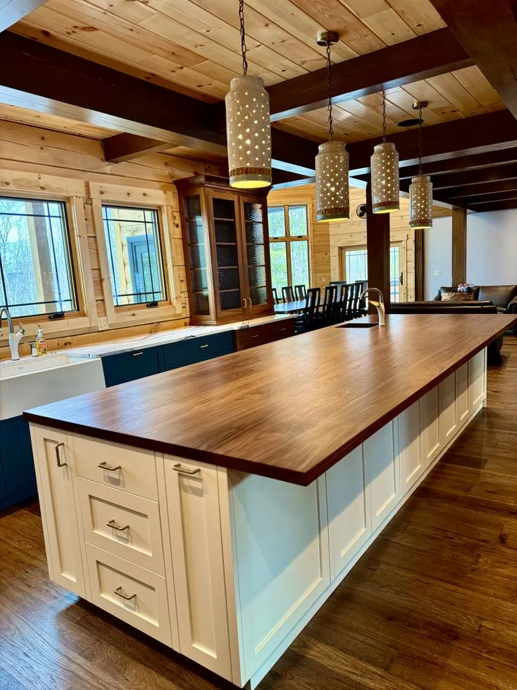 Slide of Lakeshore Design and Build