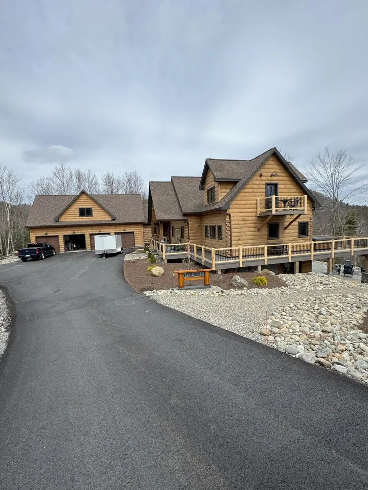 Slide of Lakeshore Design and Build