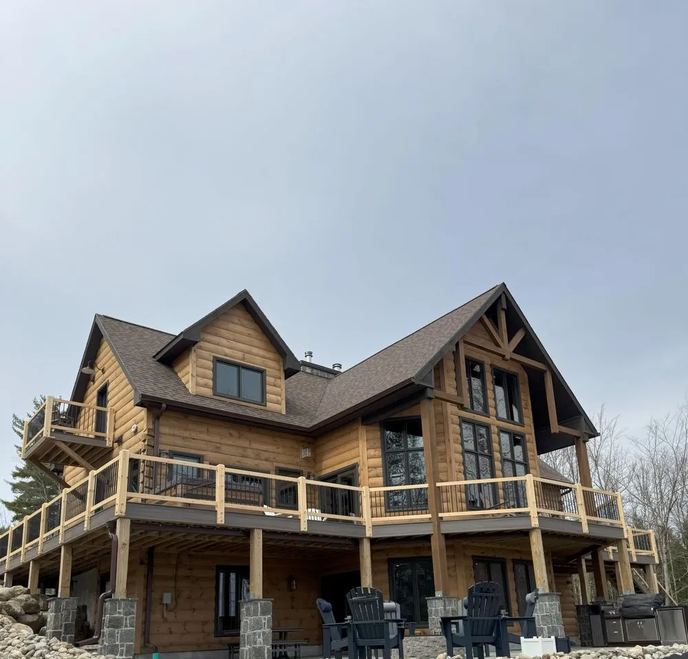 Slide of Lakeshore Design and Build