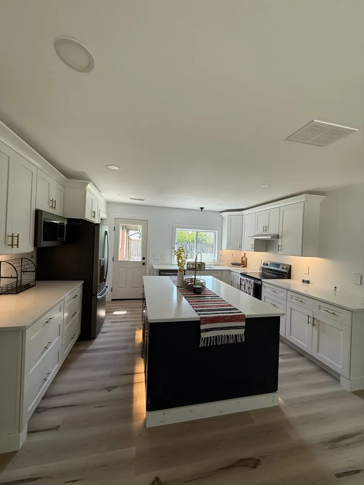 Slide of Lakeside Electrical