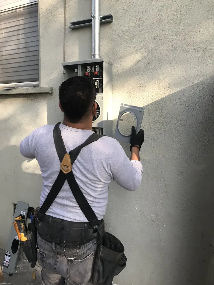 Slide of Lalo’s Electric