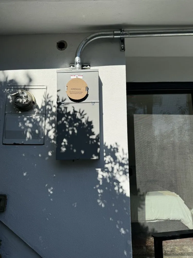 Slide of Lalo’s Electric