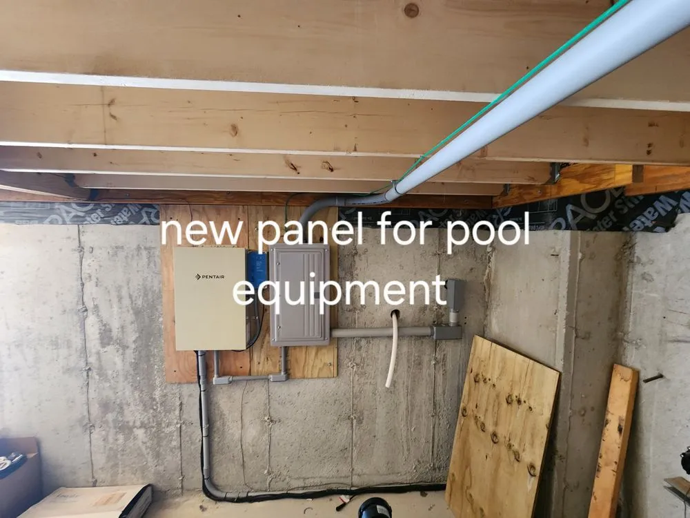 Expert outlet and switch repair service in ,  - Lamon Oliveira