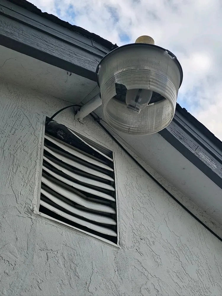 Slide of Lams Handyman Services