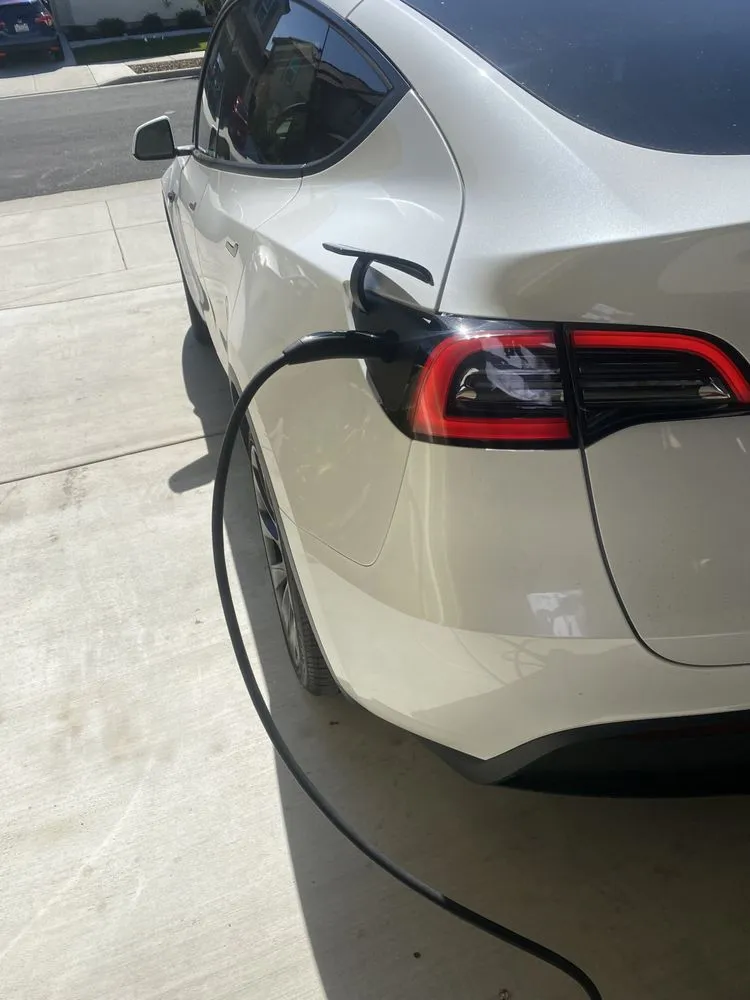 Slide of Lams Handyman Services