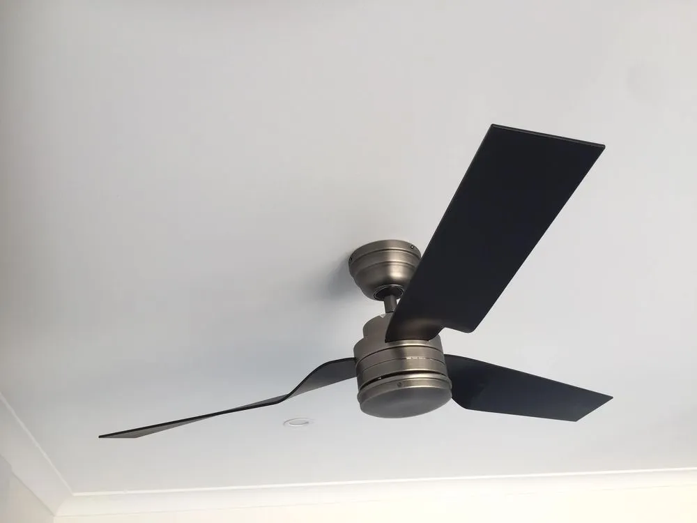 Slide of Lancaster 24 Hour Electrician