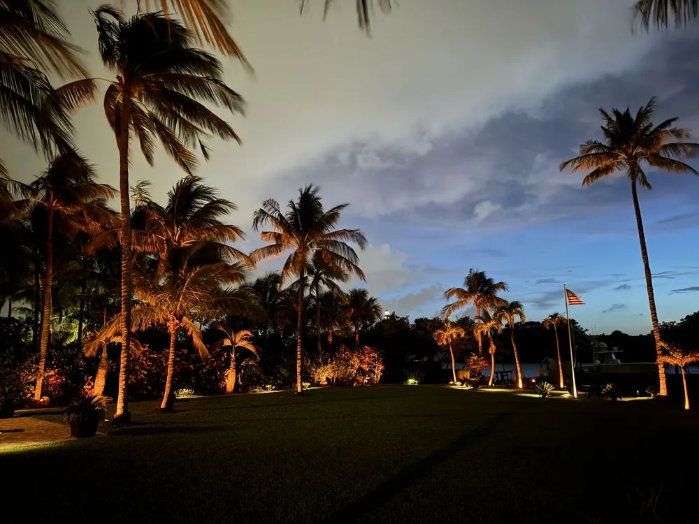 Emergency electrical service for homes in circuit breaker repair,  by 