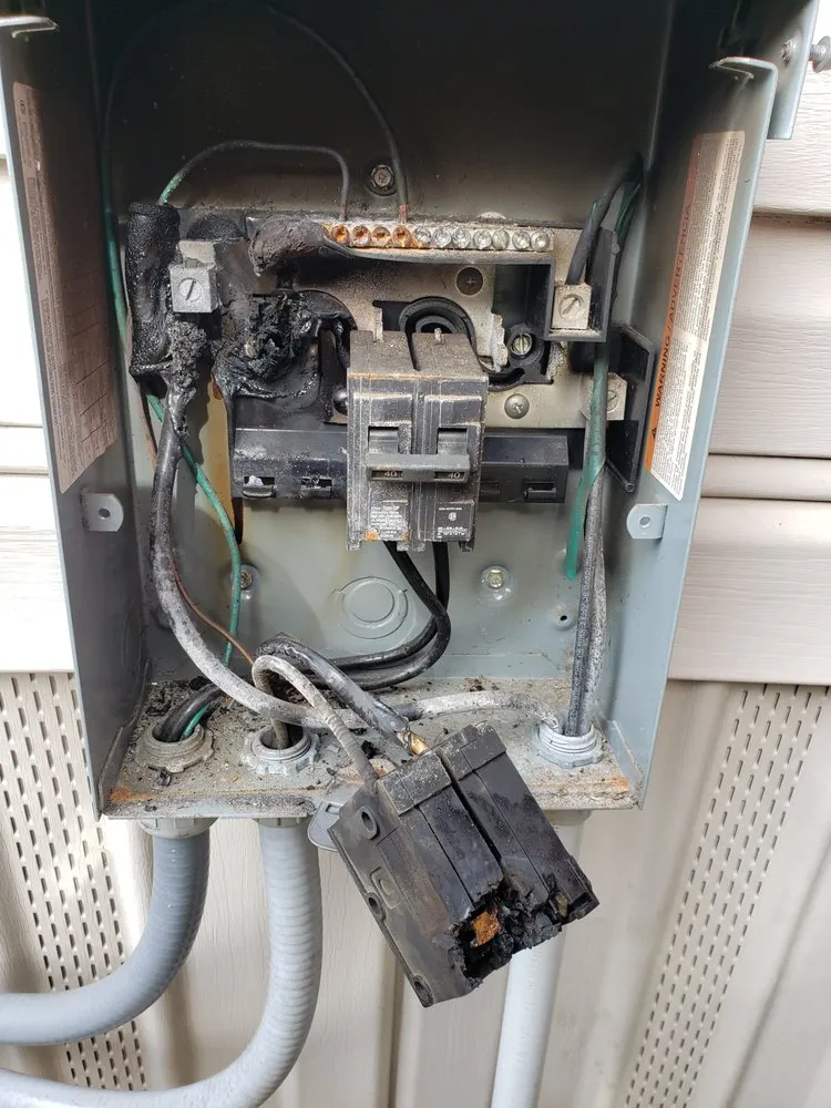 Trusted electrician providing outlet and switch repair in Weeki Wachee, FL - Lane Electric