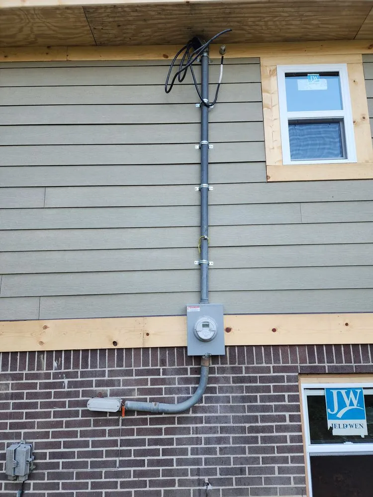 Emergency wiring installation in Indianapolis, IN by Laneyboy Electrical and Construction