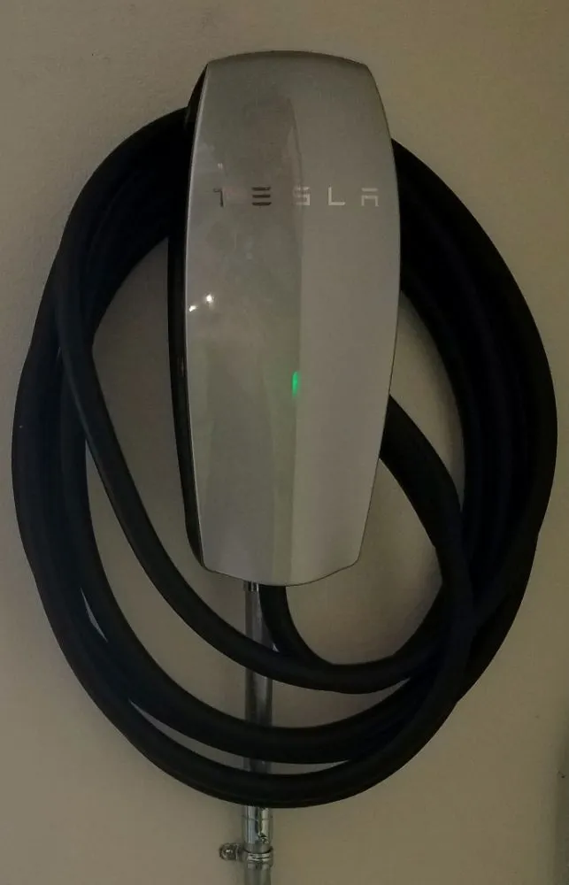 Slide of Lange Electric