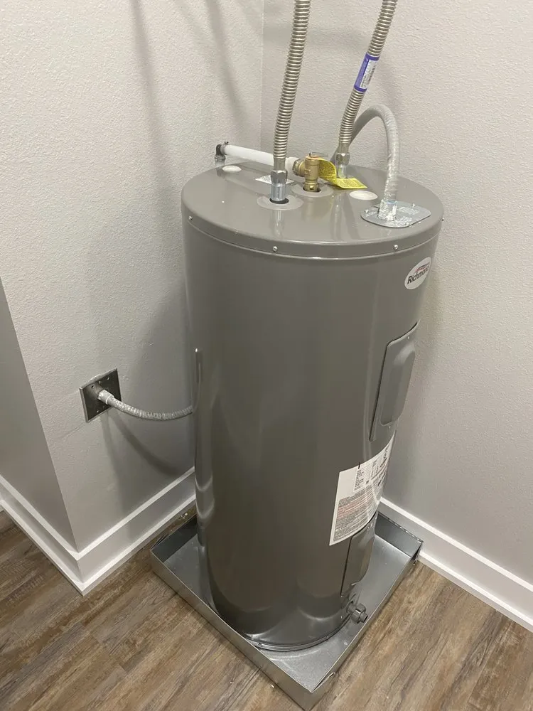 Professional electrician providing emergency electrical service in , 