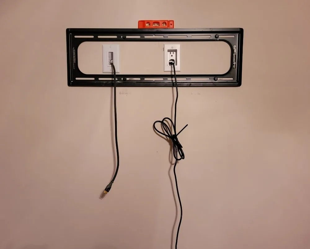 Emergency electrician providing lighting installation in Fuquay-Varina, NC - Lanier Electric Group