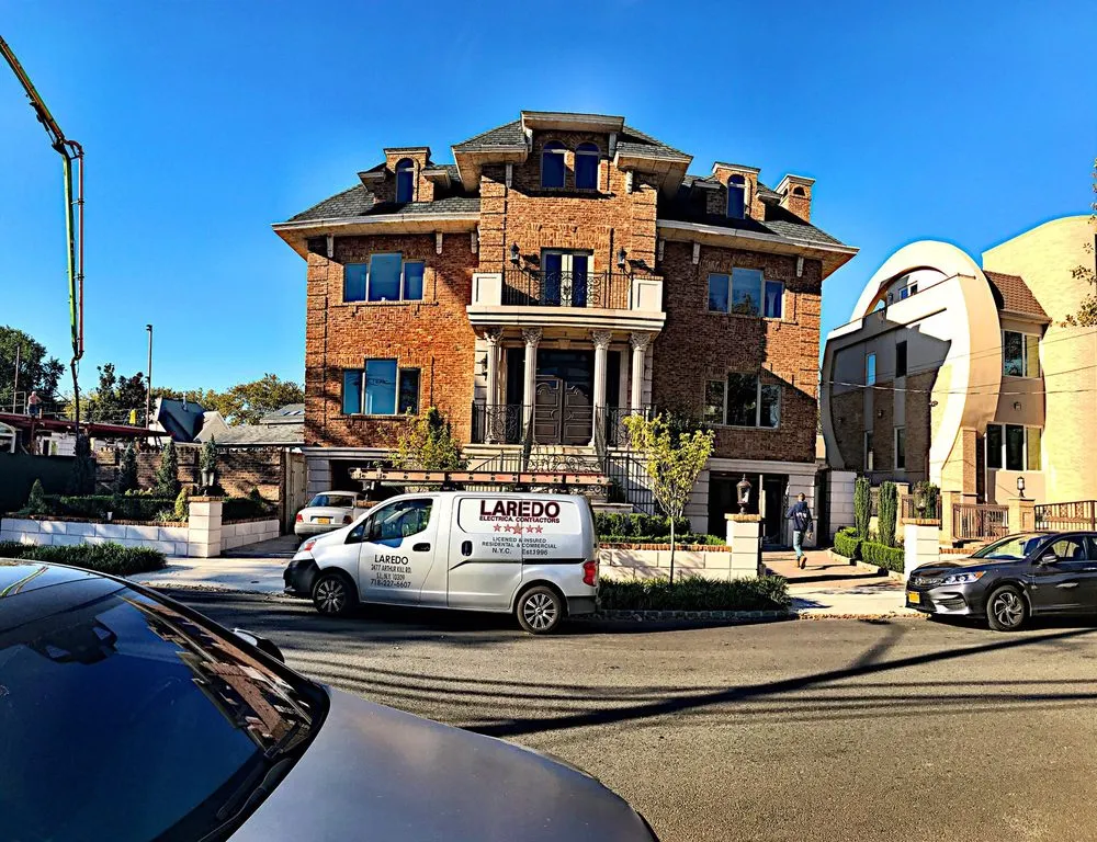 Slide of Laredo Electric