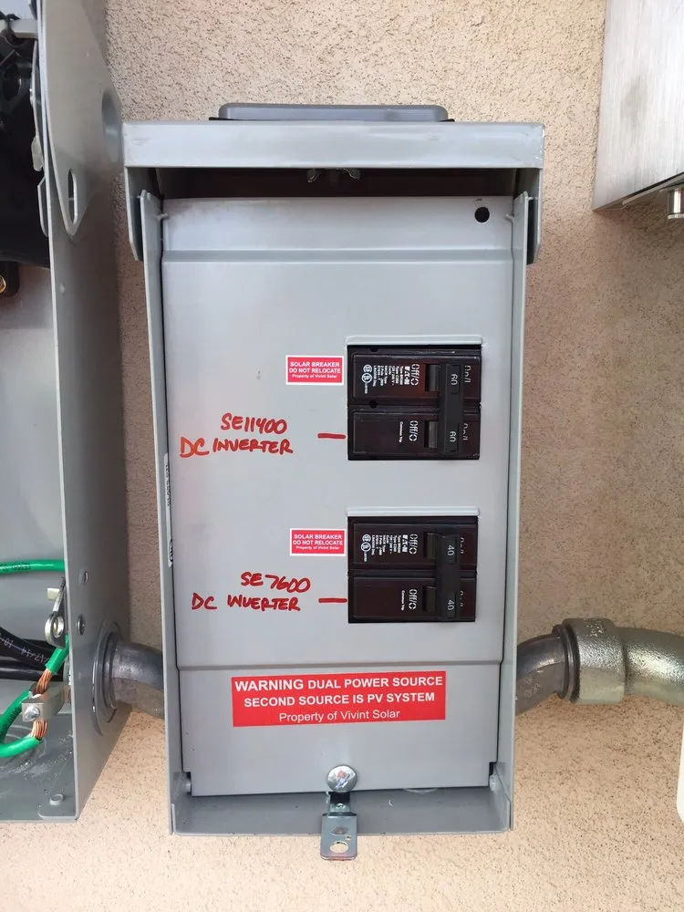 Slide of Laredo Solar & Electric