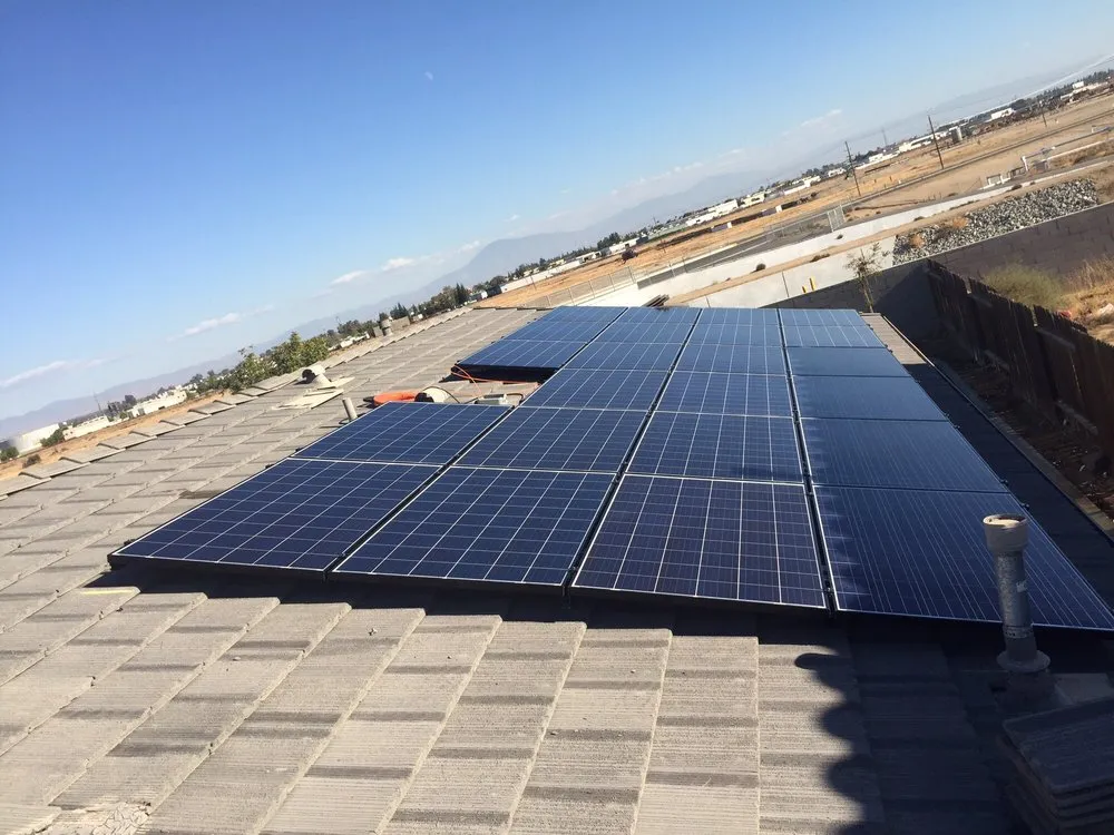 Slide of Laredo Solar & Electric