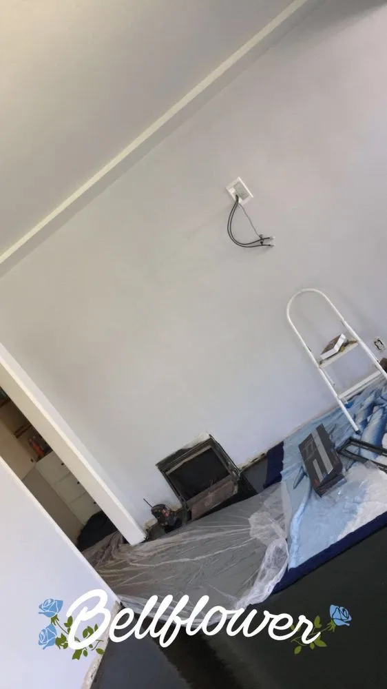 Slide of Laredo Solar & Electric