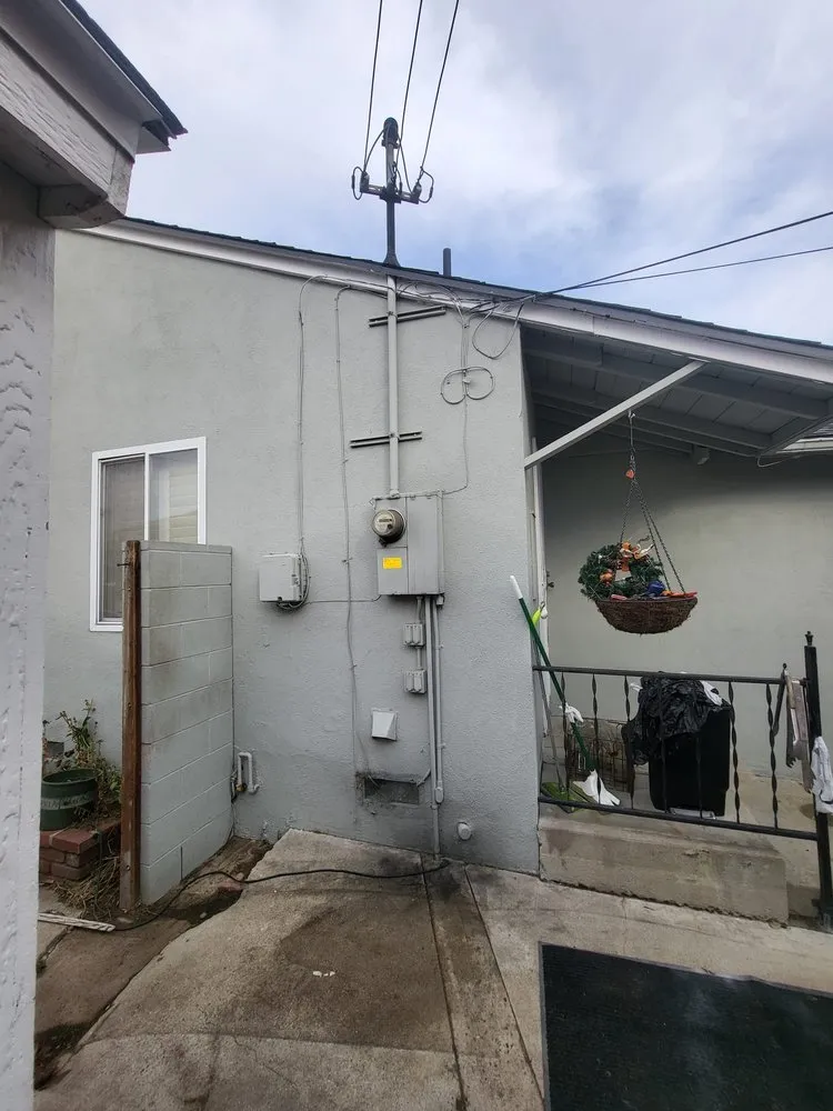 Slide of Larios Electric