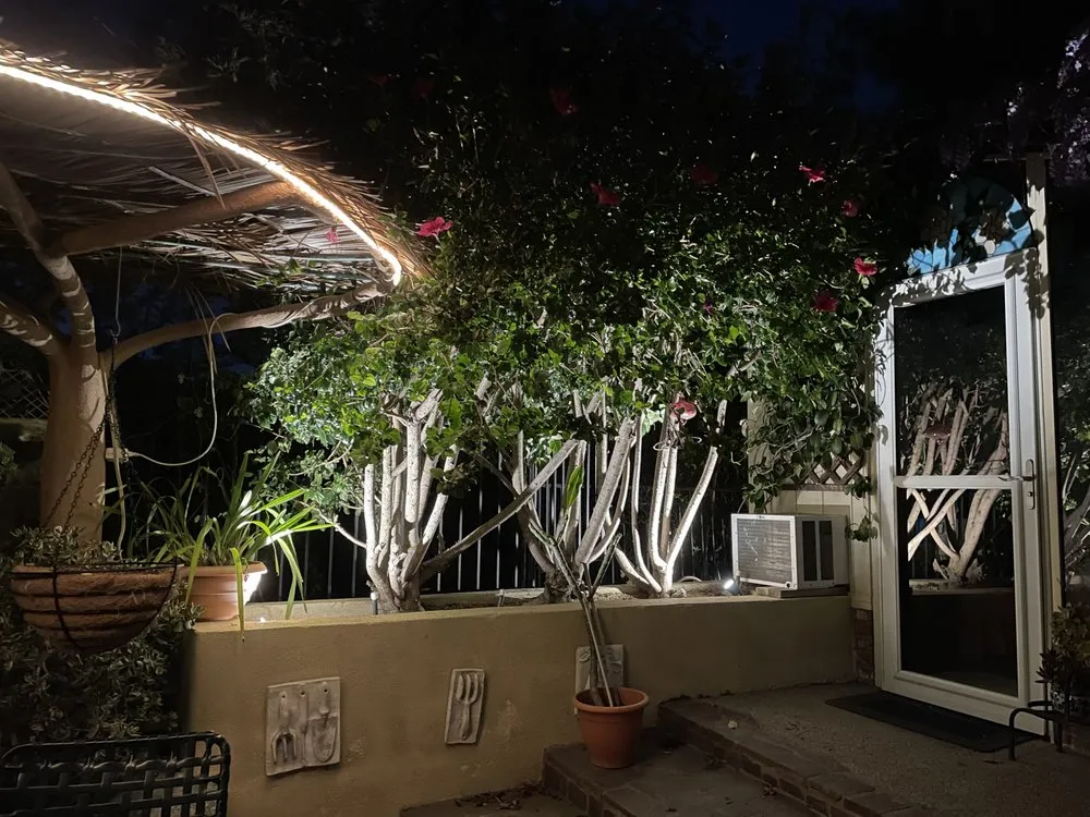 Slide of Larios Electrical Solutions