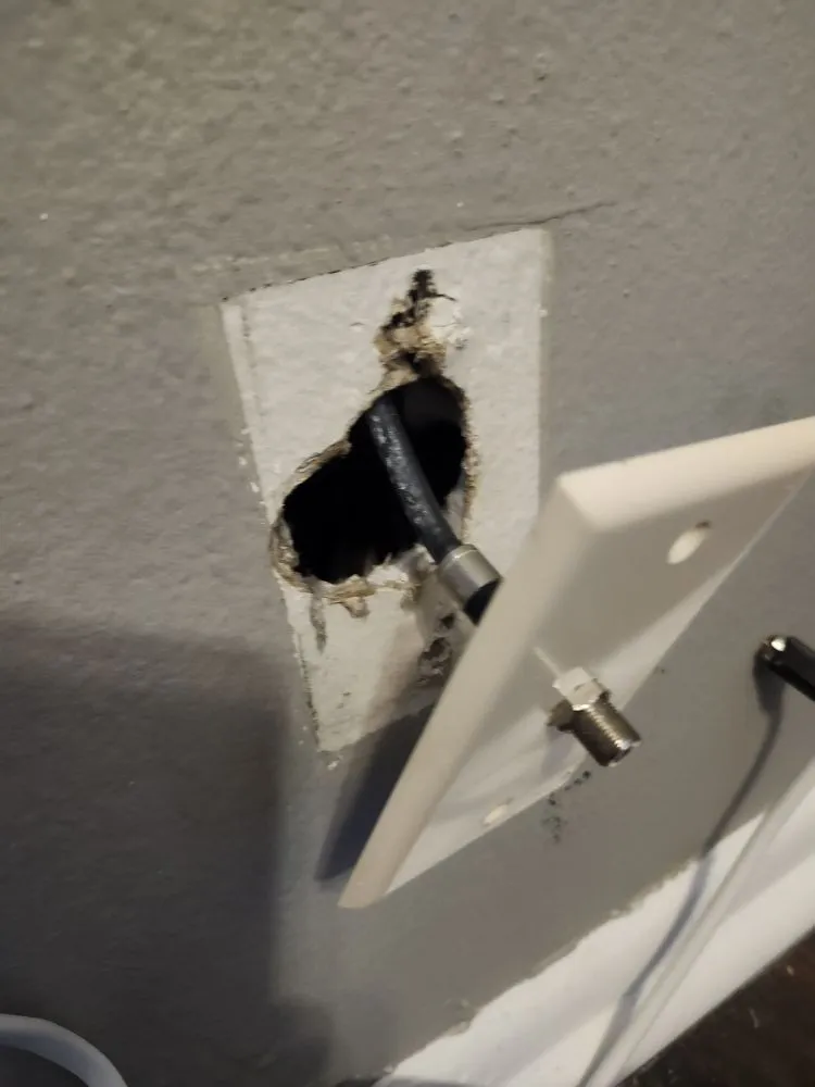 Slide of Lark Electric