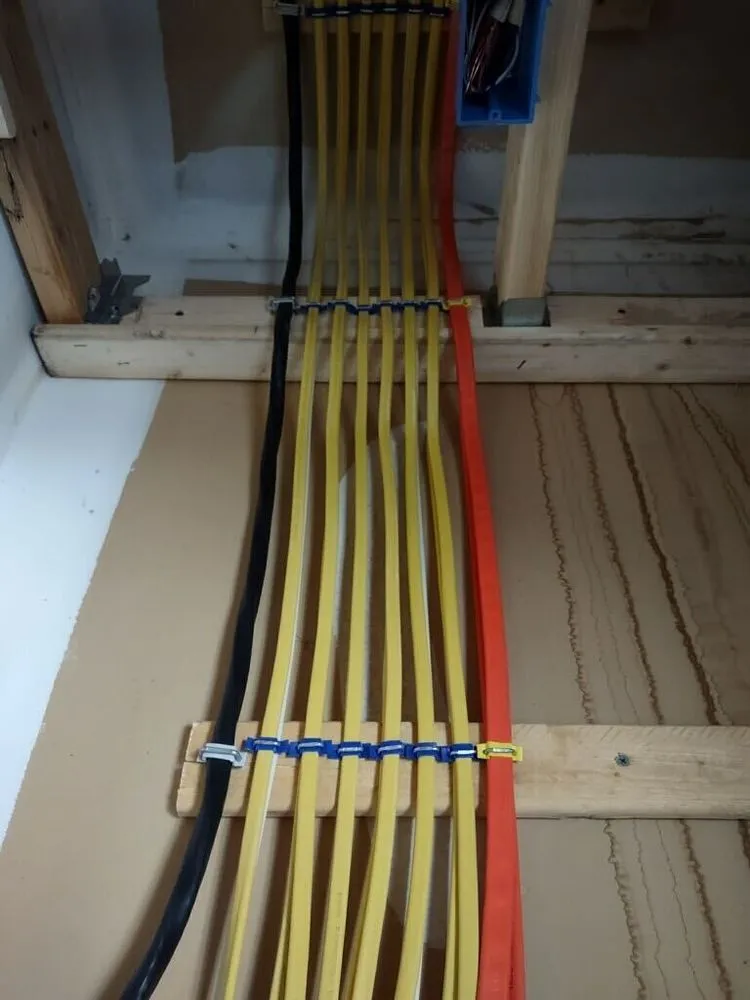 Slide of Laroche Electric