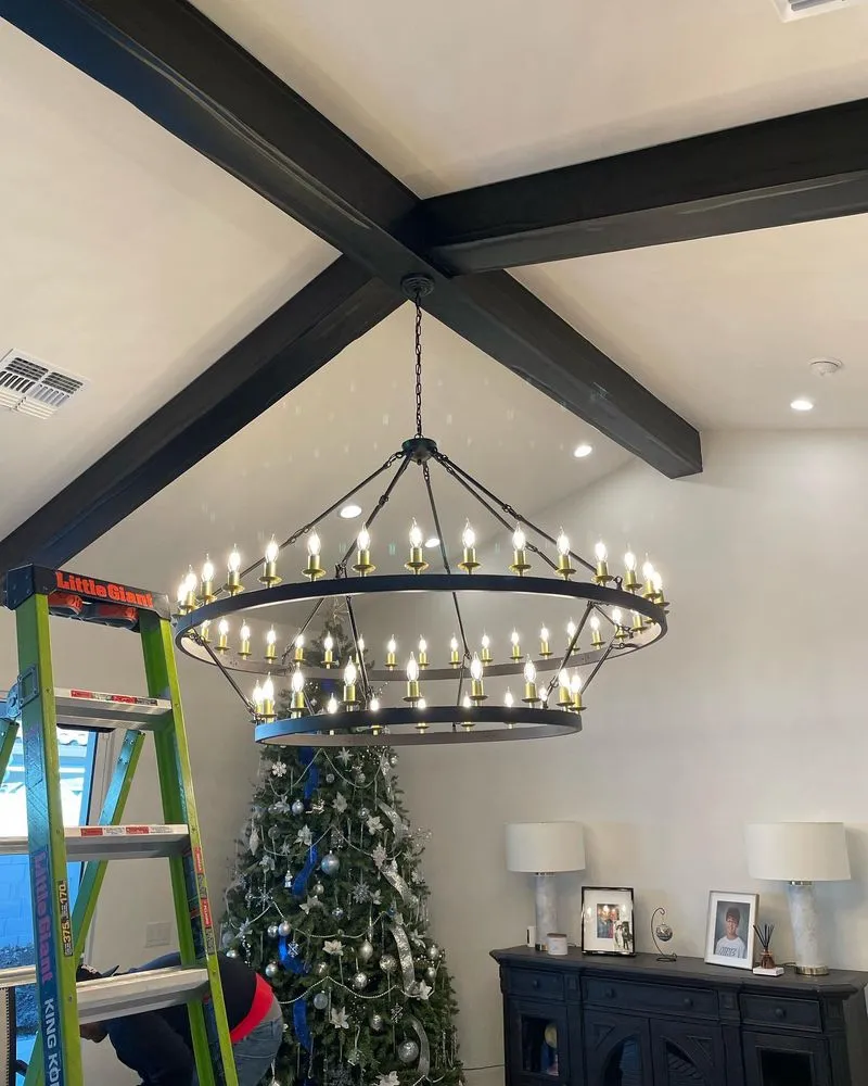 Slide of Las Colinas 24 Hour Electrician