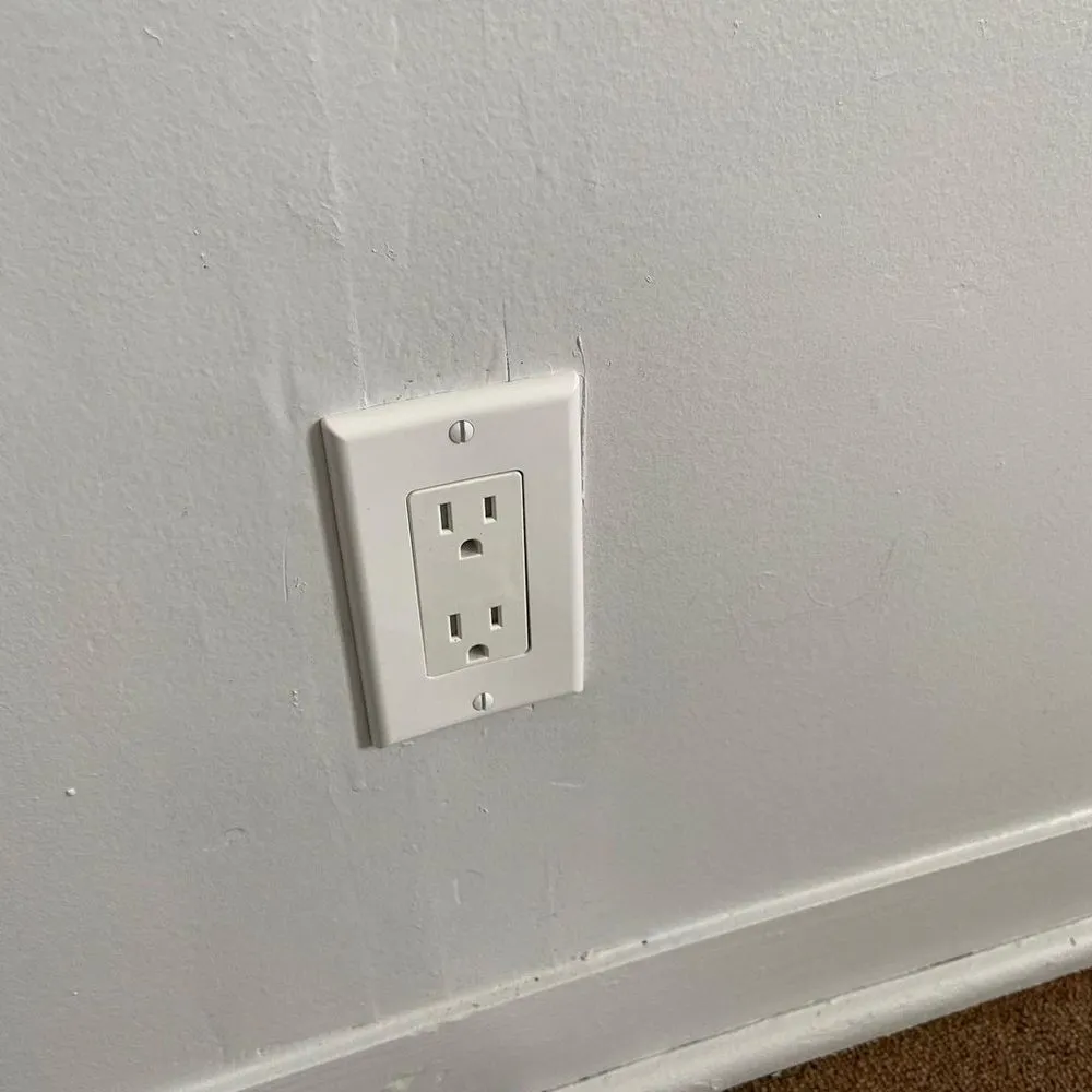 Slide of Las Colinas Emergency Electrician